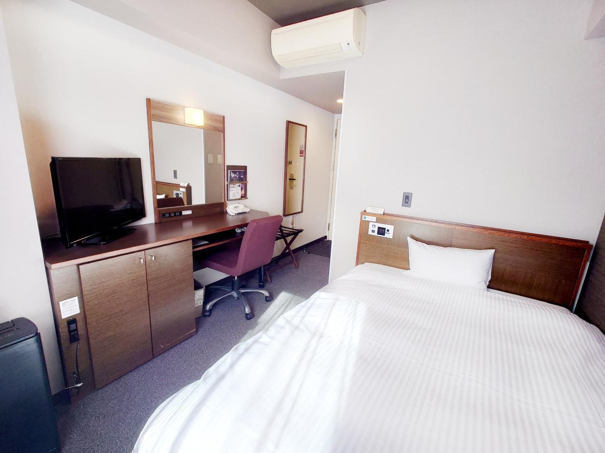 Hotel Route-Inn Komagane Inter Exterior photo